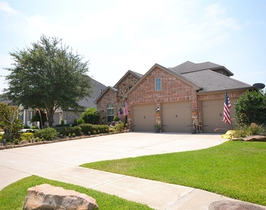 28907 Powder Ridge Drive - Photo Thumbnail 2