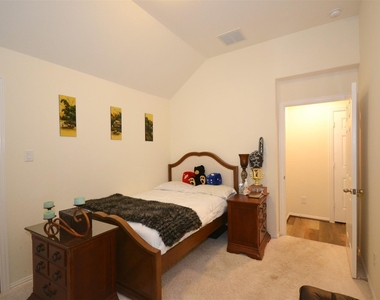 28907 Powder Ridge Drive - Photo Thumbnail 21