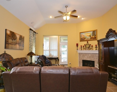 28907 Powder Ridge Drive - Photo Thumbnail 7