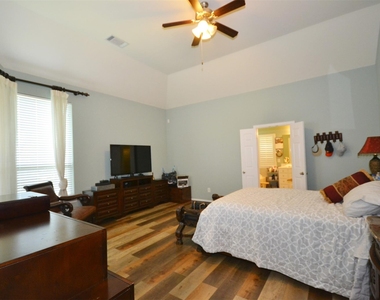 28907 Powder Ridge Drive - Photo Thumbnail 11