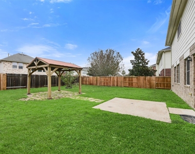 7514 Boxwood Ridge Lane - Photo Thumbnail 26