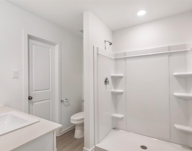 917 Capracotta Drive - Photo Thumbnail 26