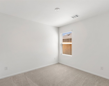 917 Capracotta Drive - Photo Thumbnail 10