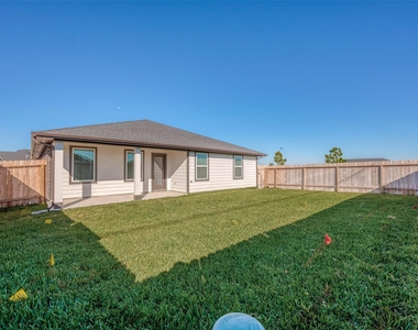 4303 Whitefish Lane - Photo Thumbnail 33