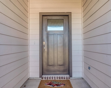 4303 Whitefish Lane - Photo Thumbnail 3