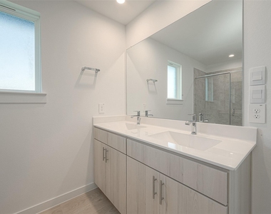 4303 Whitefish Lane - Photo Thumbnail 18