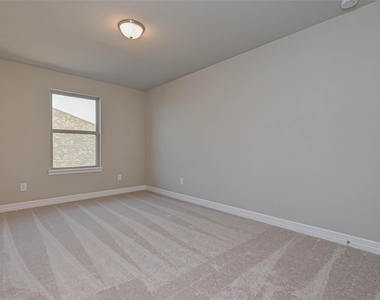 3433 Acacia Grove Ln - Photo Thumbnail 20
