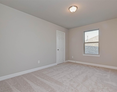 3433 Acacia Grove Ln - Photo Thumbnail 21