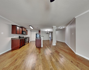 22719 Klingamans Way - Photo Thumbnail 1
