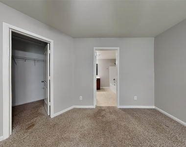 22719 Klingamans Way - Photo Thumbnail 5