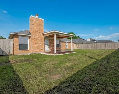 9631 Highland Pointe Drive - Photo Thumbnail 40