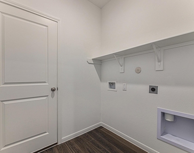 235 Pine Cavern Drive - Photo Thumbnail 13