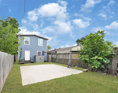 306 E 38th Street - Photo Thumbnail 23