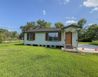6310 Brookside Road - Photo Thumbnail 4