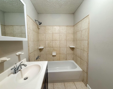 6310 Brookside Road - Photo Thumbnail 12