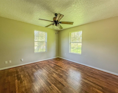 6310 Brookside Road - Photo Thumbnail 11