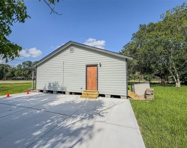 6310 Brookside Road - Photo Thumbnail 13