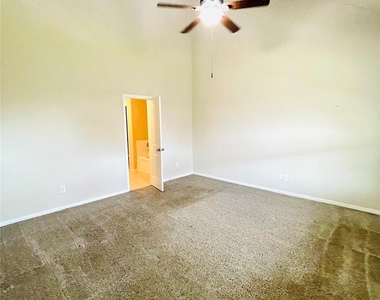 2918 Isla Gorge Court - Photo Thumbnail 18