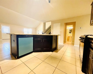 2918 Isla Gorge Court - Photo Thumbnail 5