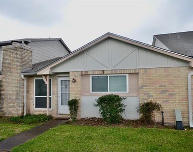 6407 S Briar Bayou Drive - Photo Thumbnail 17