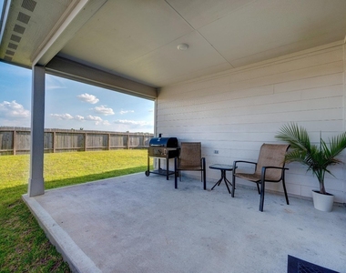 22635 Busalla Trail - Photo Thumbnail 12