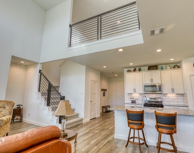 1064 Dancing Feather Street - Photo Thumbnail 6