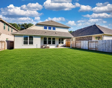 1064 Dancing Feather Street - Photo Thumbnail 26