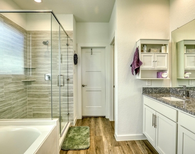 1064 Dancing Feather Street - Photo Thumbnail 15