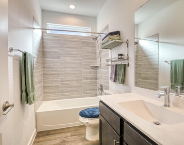 1064 Dancing Feather Street - Photo Thumbnail 10
