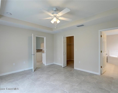 426 Lanfair Avenue - Photo Thumbnail 21