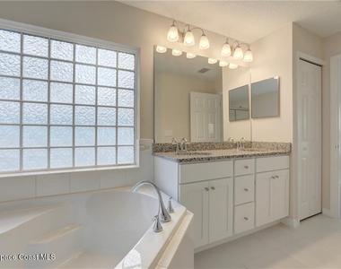 426 Lanfair Avenue - Photo Thumbnail 22