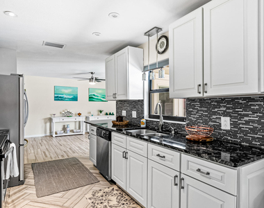 297 Harvey Avenue Ne - Photo Thumbnail 12