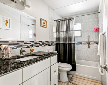 297 Harvey Avenue Ne - Photo Thumbnail 20