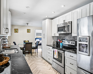297 Harvey Avenue Ne - Photo Thumbnail 10