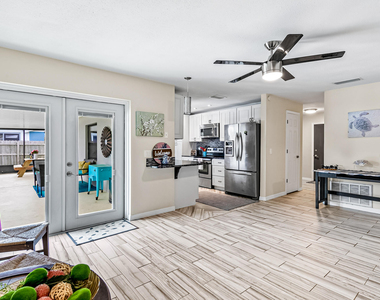 297 Harvey Avenue Ne - Photo Thumbnail 9