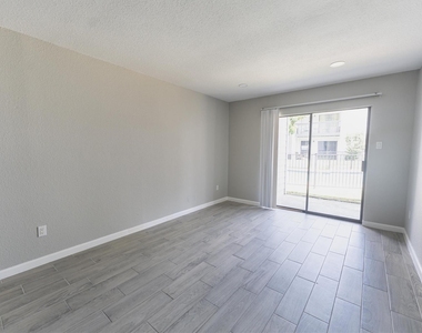13151 Walden Road - Photo Thumbnail 11