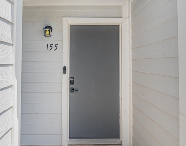 13151 Walden Road - Photo Thumbnail 3