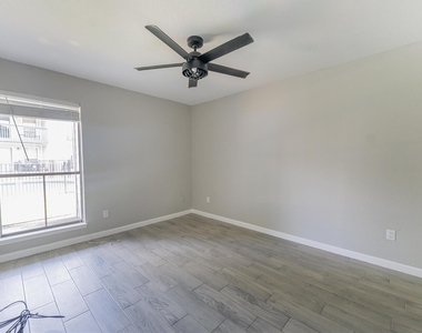 13151 Walden Road - Photo Thumbnail 13