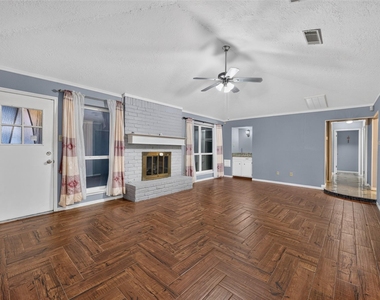 5714 Arbor Vitae Drive - Photo Thumbnail 16
