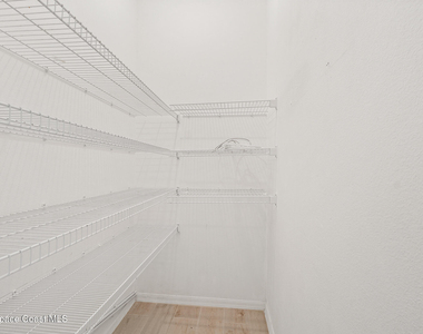 2467 Deercroft Drive - Photo Thumbnail 38