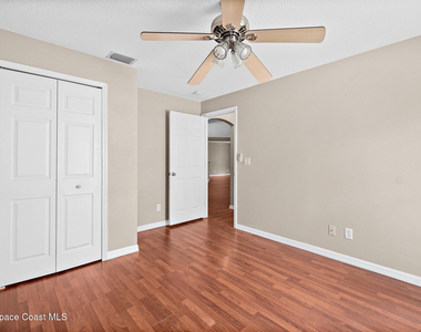 2467 Deercroft Drive - Photo Thumbnail 34