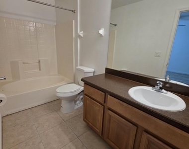 2690 Revolution Street - Photo Thumbnail 12
