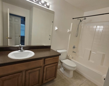 2690 Revolution Street - Photo Thumbnail 10