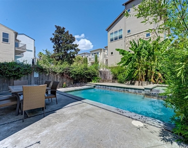 5202 Rose Street - Photo Thumbnail 42