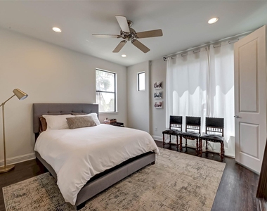 5202 Rose Street - Photo Thumbnail 29