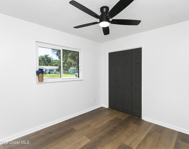 2122 Michigan Avenue - Photo Thumbnail 14