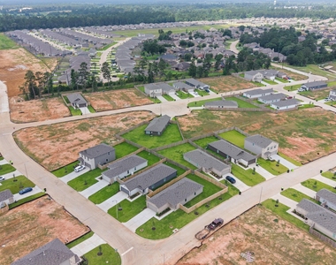 702 Umbrella Tree Drive - Photo Thumbnail 26