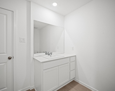 702 Umbrella Tree Drive - Photo Thumbnail 14