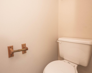 47 Bogart Place - Photo Thumbnail 12