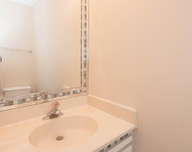 47 Bogart Place - Photo Thumbnail 11